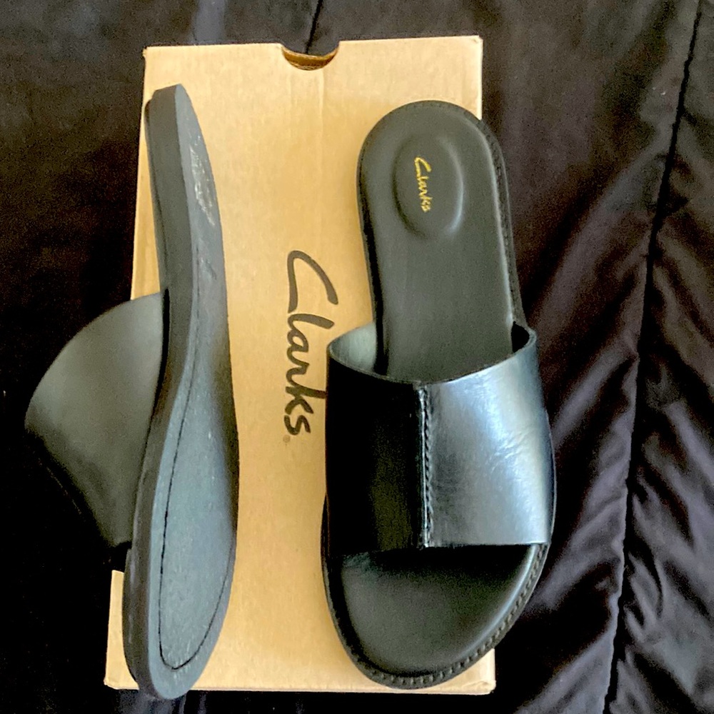 Black Leather, Size 9 Style Karsea Mule
